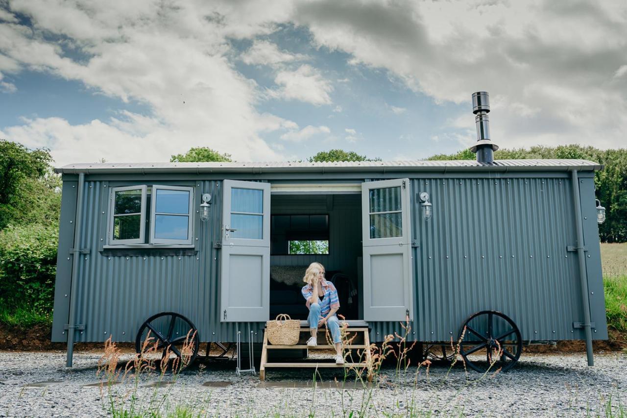 Blatchford Briar - Award Winning Private Shephards Huts With Their Own Secluded Hot Tubs Milton Abbot Exterior foto